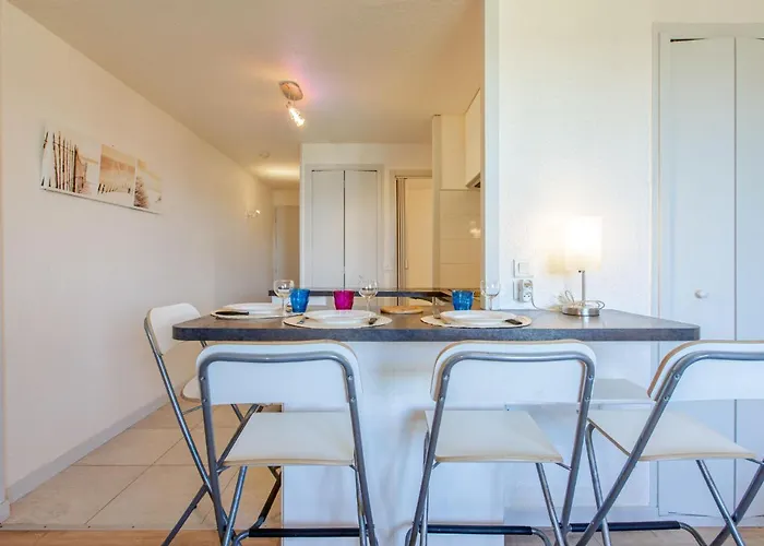 Lejlighed Les Bourdaines By Interhome